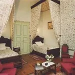 Couette-café Château De 3*
