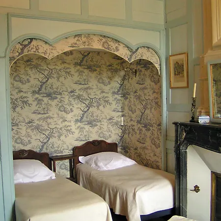 Chateau De Ternay Bed & Breakfast 3*