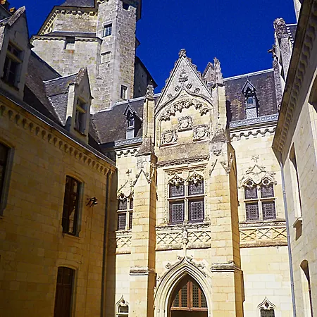 Bed & Breakfast Chateau De 3*