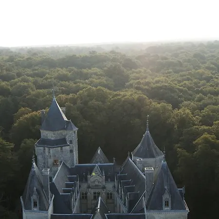 Bed & Breakfast Chateau De Ternay