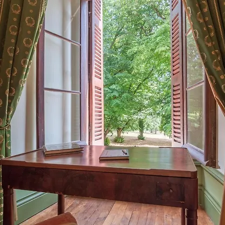 Chateau De Ternay 3*