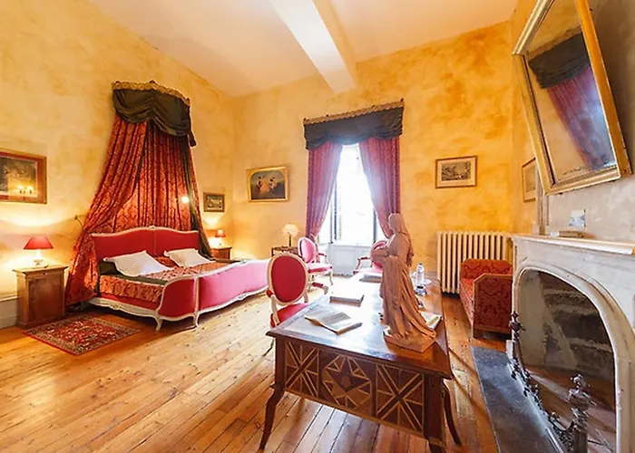 Bed & Breakfast Demeure Chateau De 4*